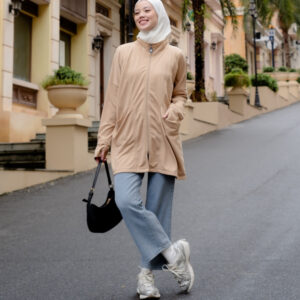 Jaket Wanita Hijabers dengan Handsock dan Hoodie Lepas Pasang