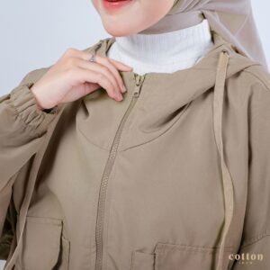 Megan Jaket Crop Parasut Wanita