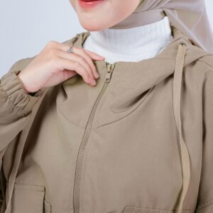 Megan Jaket Crop Parasut Wanita